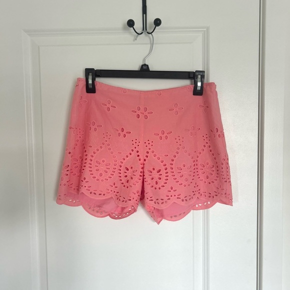 Southern Tide Alice Scalloped Eyelet Lace Pink Coral Shorts Size 4 - Picture 3 of 5